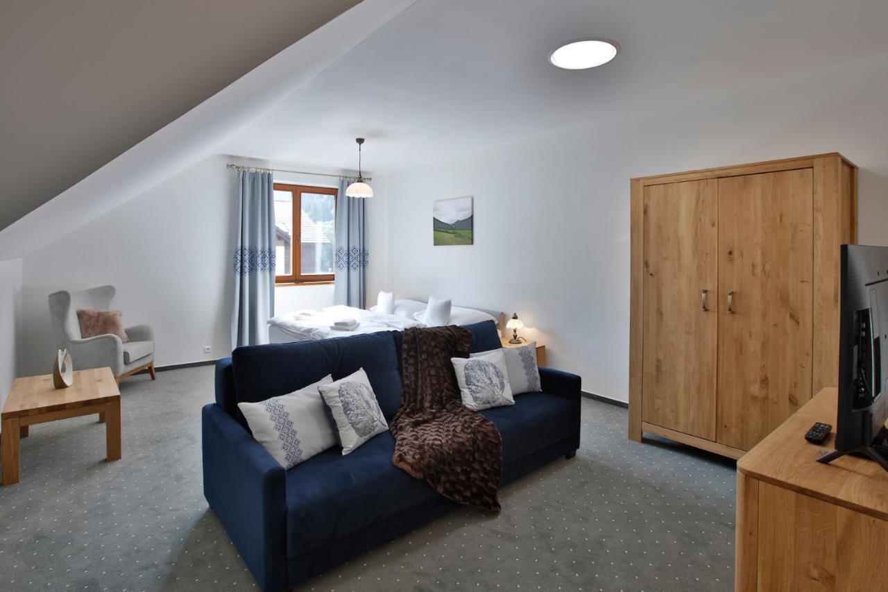 Rezort Gothal Apartmany A Penziony โดโนวาลี ภายนอก รูปภาพ