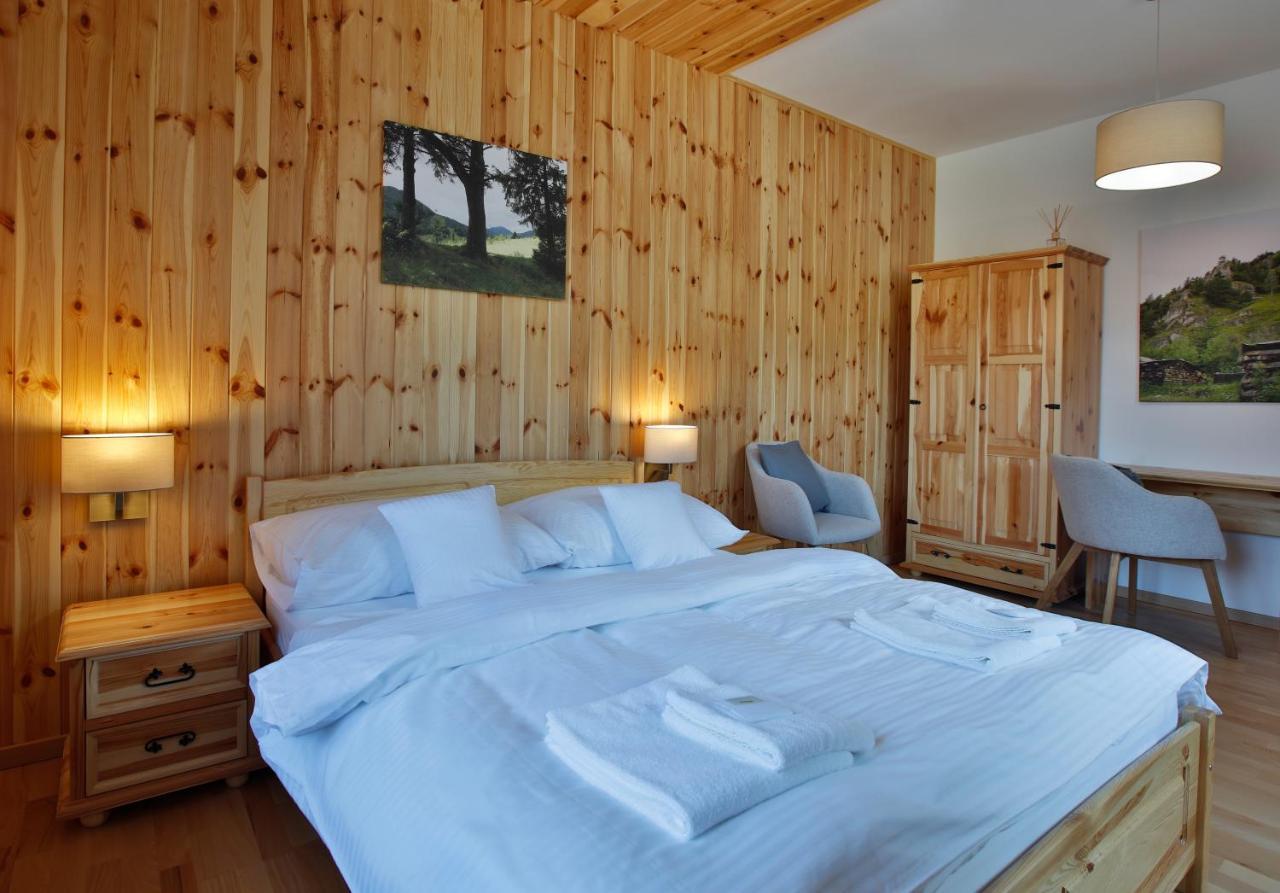Rezort Gothal Apartmany A Penziony โดโนวาลี ภายนอก รูปภาพ