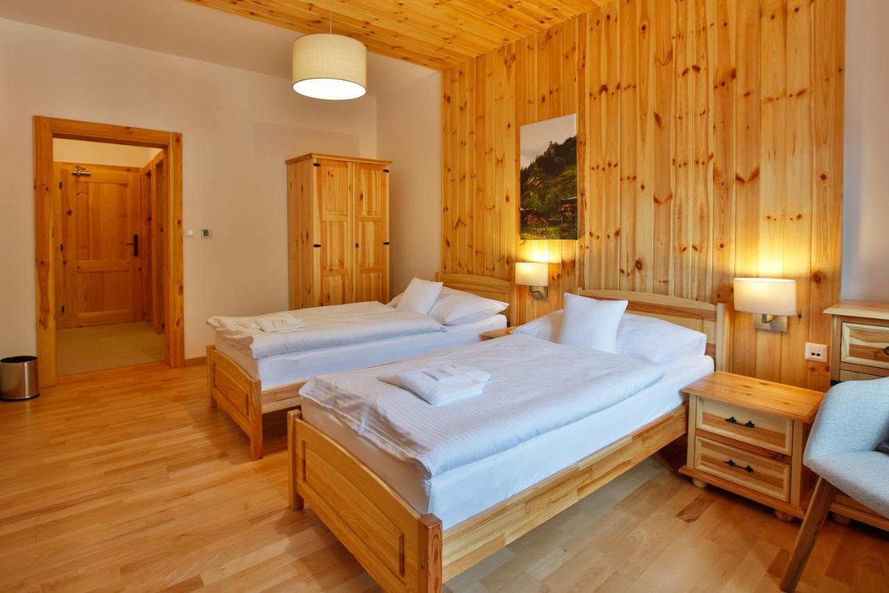 Rezort Gothal Apartmany A Penziony โดโนวาลี ภายนอก รูปภาพ